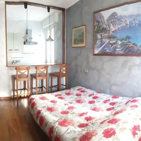 Bologna ホテル 2*