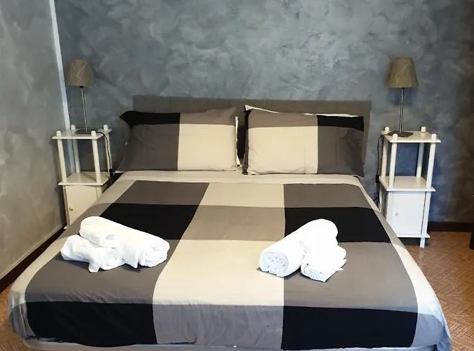 Bologna فندق فانانو